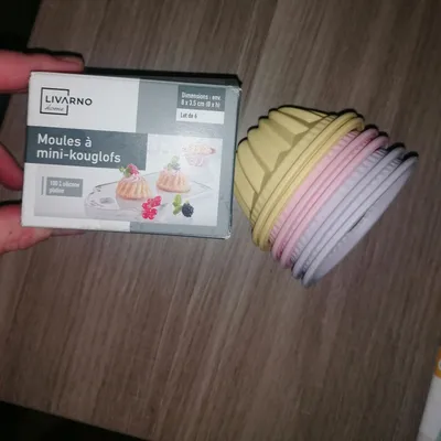 Moule petits  gâteaux neuf